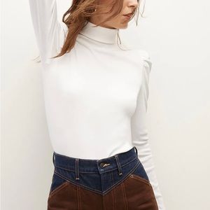 Veronica Beard top M